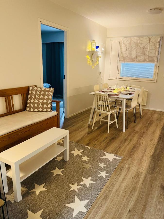 Nice And Cozy Townhouse โรวานิเอมิ ภายนอก รูปภาพ